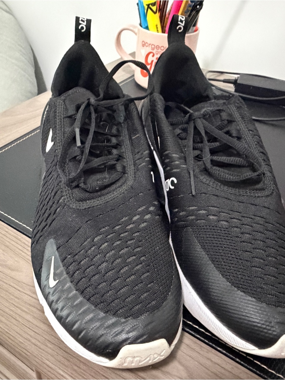 Nike Black & White Air27C Men’s Sneakers Size 9.5 - Picture 4 of 6